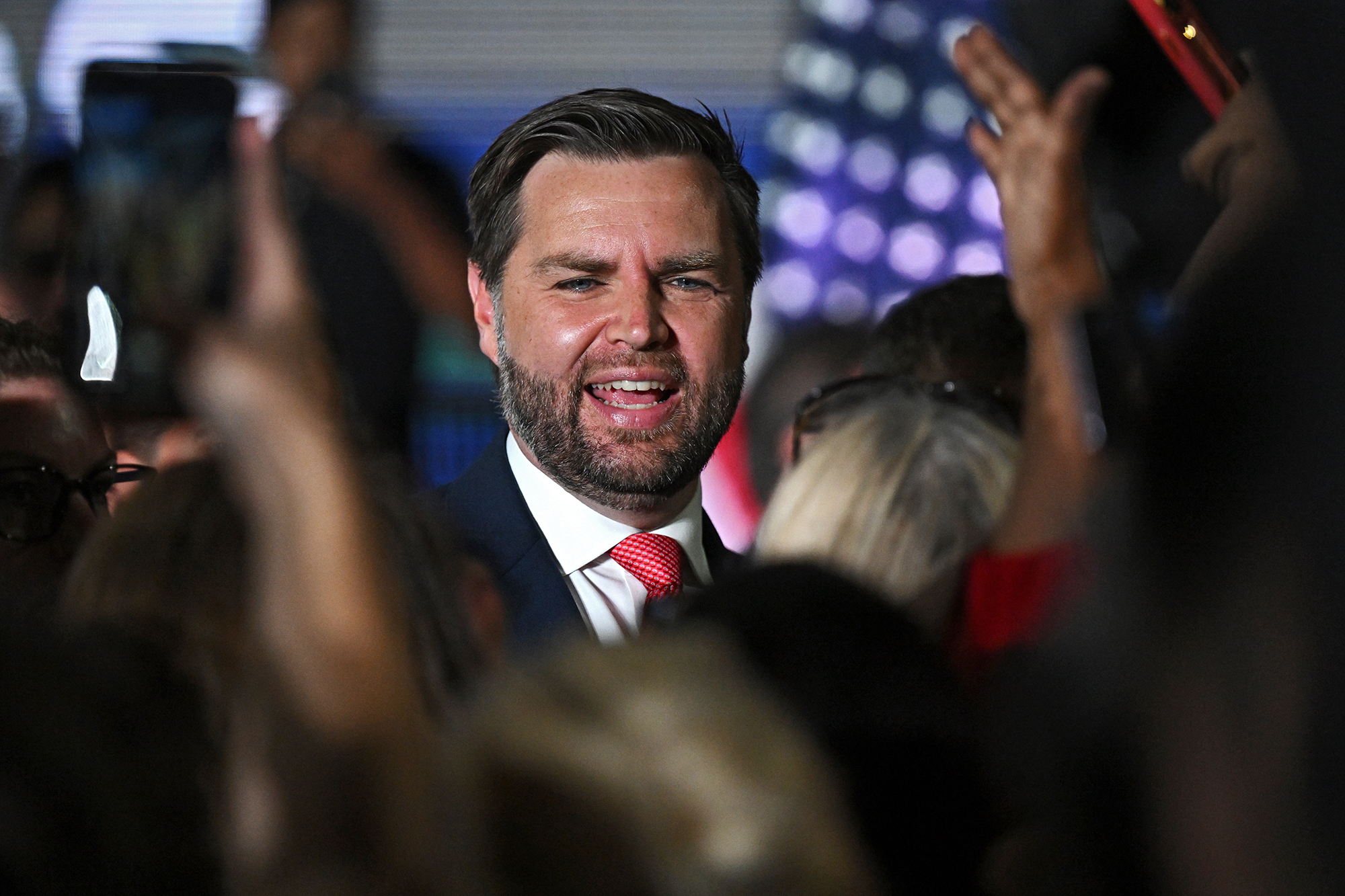 Друга людина в країні. Хто такий віцепрезидент США Джей Ді Венс та яка його позиція щодо України